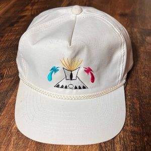 Vintage 90s embroidered Young an Snapback cap hat